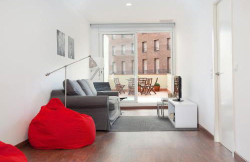 AB Montjuic - Foto 1