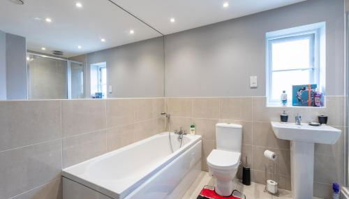 IRO Properties Limited - Foto 5