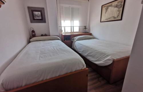 Perfecto apto a orillas del mediterráneo 4PAX - Foto 3