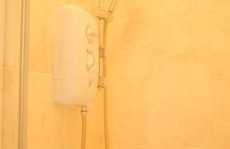 3 Bedroom House by Brookland Stays Serviced Accommodation Short Lets Leeds - Foto 5