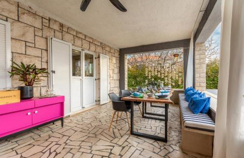 Apartment LOTA with heated pool on top location - Foto 11