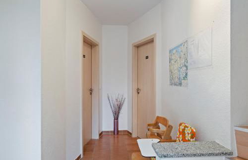 Snug Apartment in Kalkhorst with Terrace near City Center - Foto 40