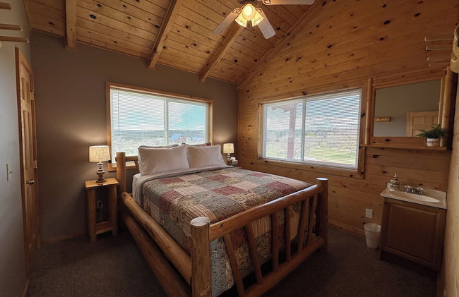 Mount Peale Country Inn near Moab - Photo 35