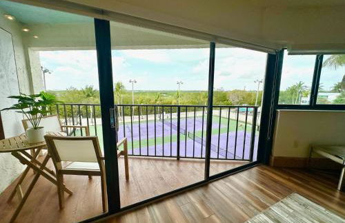 Villa Valbuena Gem Key Largo 2 Kings Marina Pickleball Tennis 3 Pools Remodeled 2025 - Foto 7