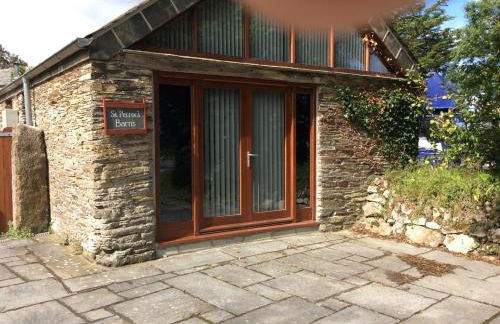 Re-imagined Stone Barns in the Country Near the Coast - Foto 25