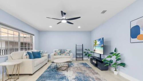 Las Olas & Beachside getaway with pool - Foto 3