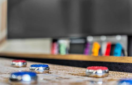 Strip-side Villa Pool, Mini Golf, Casino games - Foto 23