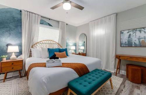 New listing~10 min to beach~Back yard fun~Pool - Foto 17