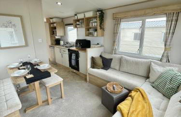 Trecco Bay Caravan Cosy Coastal Retreat - Foto 1