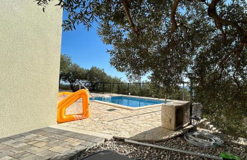 Villa in a quiet area - Private Pool - Sport - Starlink - BBQ - Foto 47