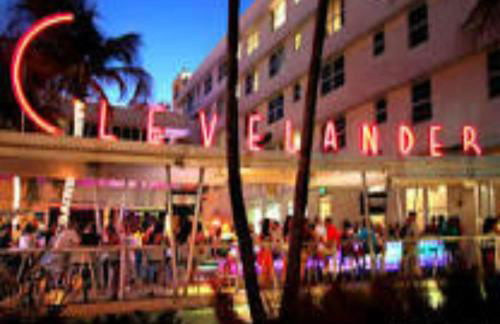 2 Bedroom 2 Bath With Patio On 11th Collins ave - Foto 52