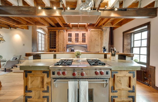 Downtown Rockstar Residence - Photo 16