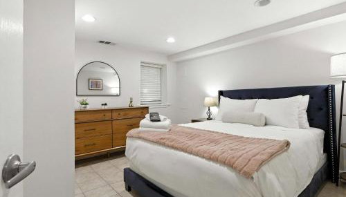 Cozy 2BR Flat - Walk to METRO Union Market - Foto 5