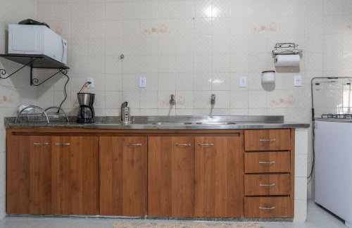 Casa Pet Friendly c Churrasqueira a 120m da Praia - Foto 12