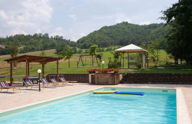 Welcoming Holiday Home in Urbania With Pool - Foto 67