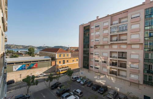 2 Bedroom Belem Wonder by LovelyStay - Photo 42