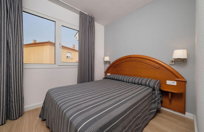 Apartamentos Turísticos Jardines del Plaza - Foto 3