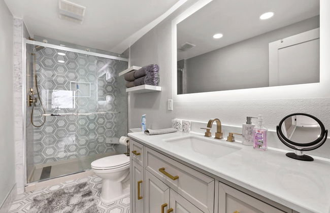 Bijou at the Lake - Amazing Lake Front Complex! - Foto 12