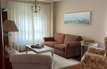 Piso con jardín en Ribadeo - Foto 1