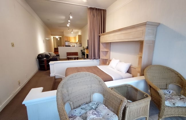 Royal Harbour Resort - Photo 3