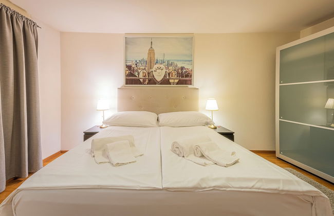 Los Lorentes Residences - Bulle - Foto 11