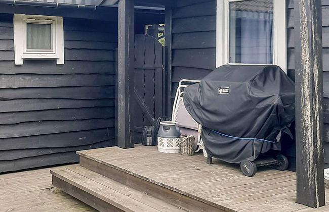 8 Person Holiday Home in Lyngdal - Foto 14