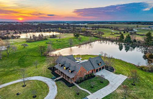 Heated Pool, Hot Tub, Mini Golf, Theater-Sleeps 28 - Foto 48