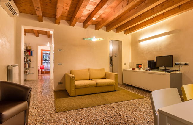 Rialto Mercato a Family Like at Home - Photo 13