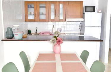 ROSA DE MAR 1 - parking, pool, beachfront, first coastline, tv channels - Foto 12