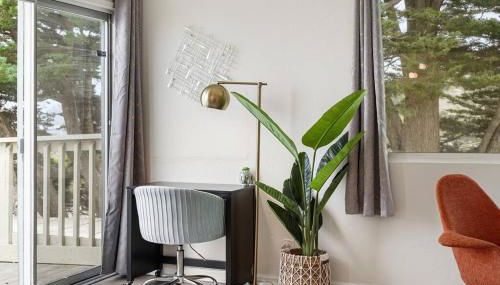 Charming 2BR 1Bath SofaBed with Mountain Sunset and Ocean Views - Foto 3