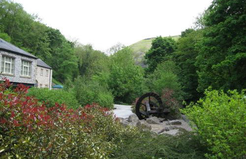 Litton Mill Apartment - Photo 9