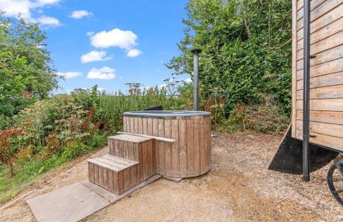 Hot Tub Luxury Glamping - Private Stargazing Patio - Foto 11