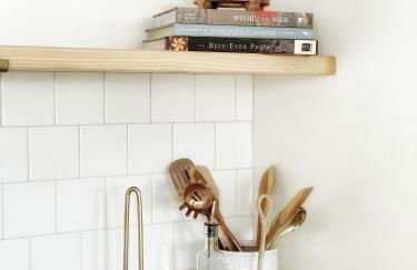 The Shack Inn - Photo 19