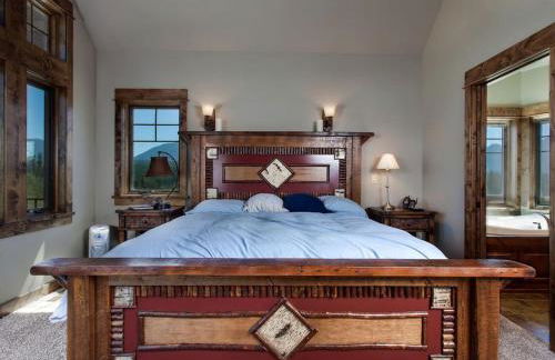 Amazing Log Cabin Rental with Pool Table in the Mountains in West Glacier, Montana - Foto 70