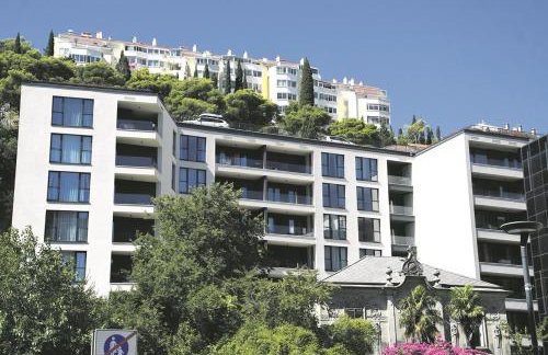 Apartment Central - 5 min with bus to Old Town, self check in 0-24h - Foto 5