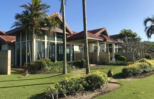 Sunset Seaview Beach Villas & Spa Suites at Nexus Karambunai - Foto 45