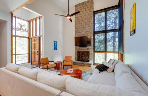 Spacious Flagstaff Home with Hot Tub and Fire Pit! - Photo 4