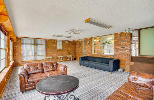 Karaoke Ready! Fort Worth Area Home - Foto 11