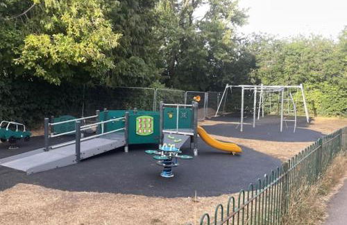 Bicester villa, 5Bedroom, Parking, WiFi, Garden - Foto 2