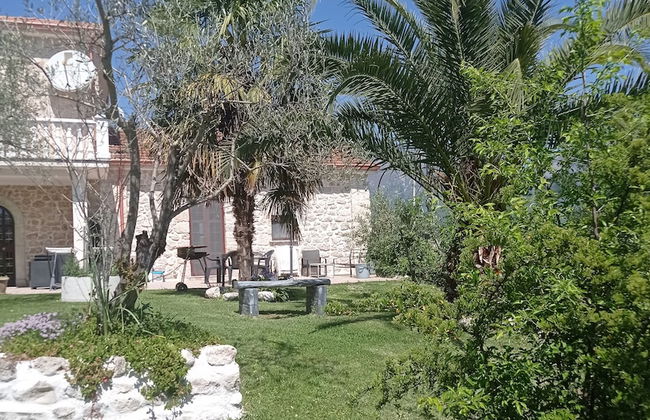 Captivating 1-bed Apartment in Gallinaro - Foto 5