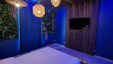 Suite Tropicale avec jacuzzi YaoSpa60 - Photo 2