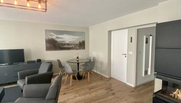 J.A.C.K.E.S. - Foto 2