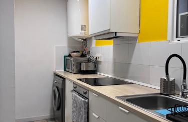 Alojamiento con encanto en planta superior ideal para trabajo y escapadas familiares en Montserrat - Foto 3