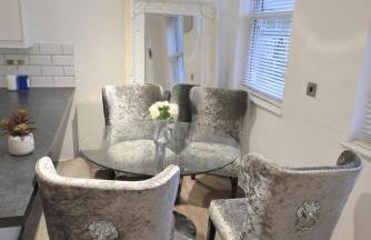 Apt Croydon, 1 Min walk to Train - Foto 5