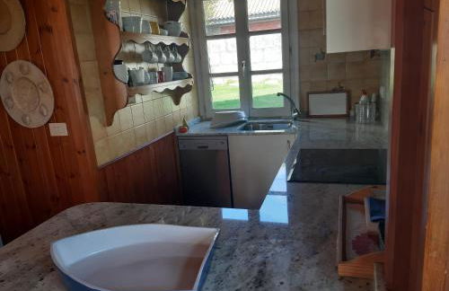 Casa de madera sobre el mar - Foto 18