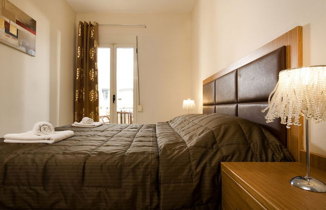 Axos Hotel - Photo 5