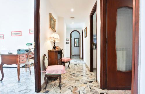 GuestHost - Partenope Stadium House - Photo 25