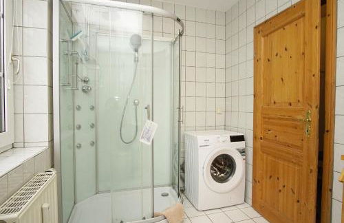 viel Natur und idyllische Umgebung - Ferienhaus Honigtopf FeWo Märchenwald - Foto 21