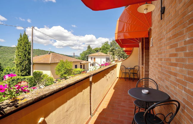 Holiday-Home with pool in San Gimignano - Photo 21