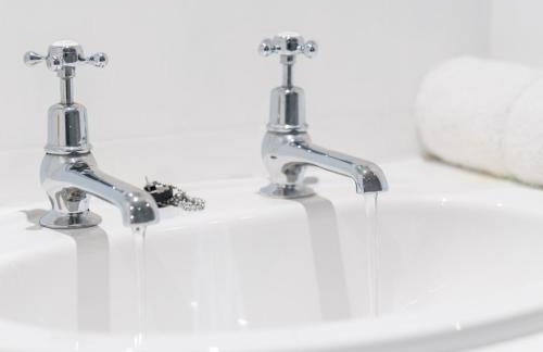 Spacious 3 Bed House - Garden - Netflix - Free Street Parking - Harborne 122G - Foto 49